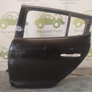 Puerta Trasera Izquierda Renault Megane F3 (05159389)
