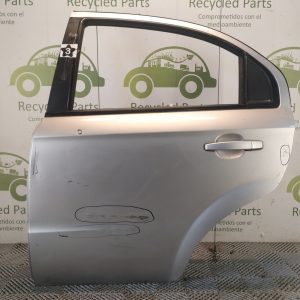 Puerta Trasera Izquierda Chevrolet Aveo (06328654)
