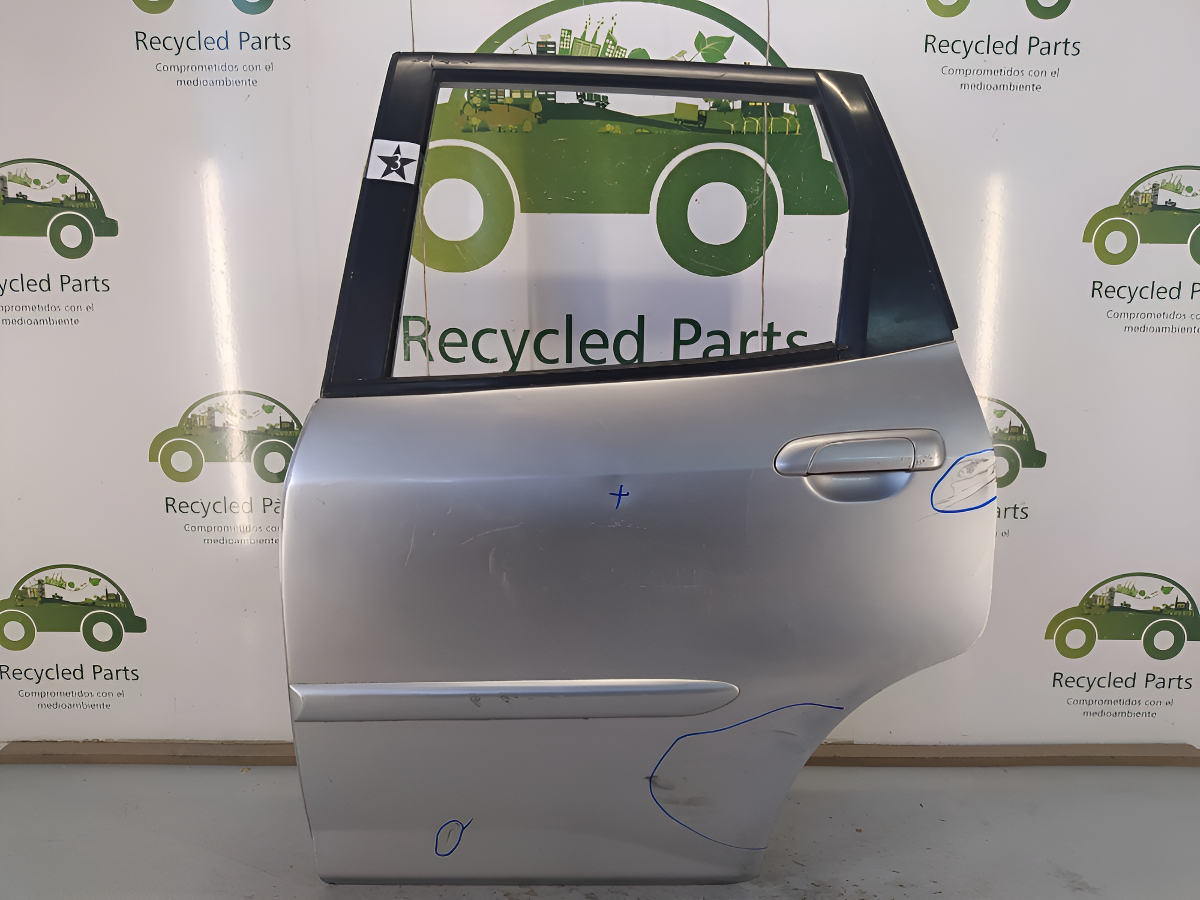 Puerta Trasera Izquierda Honda Fit Lv (03378197) Lp