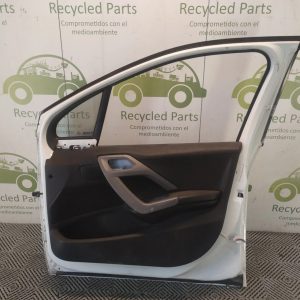 Puerta Delantera Derecha Peugeot 208 (06718831)