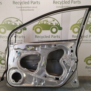 Puerta Delantera Derecha Honda City (04981655)