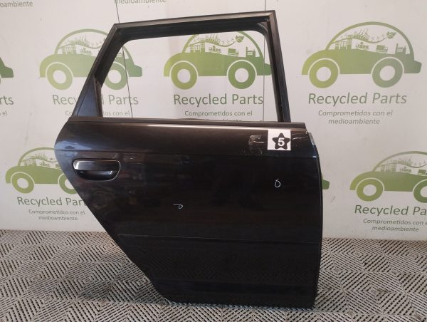 Puerta Trasera Derecha Audi A3 2da (05565727)