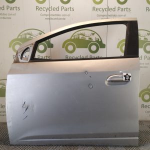 Puerta Delantera Izquierda Chevrolet Onix (06179325)