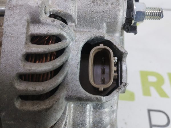 Alternador Nissan Versa 1.6 (05688669)