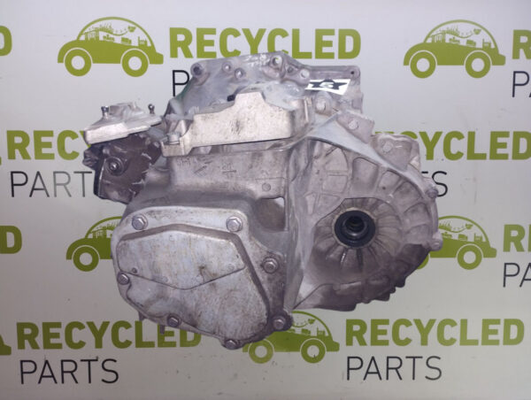 Caja De Velocidades Peugeot 208 1.6 16v Thp (05652271)