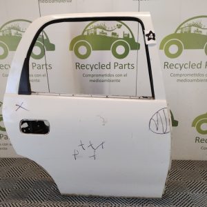 Puerta Trasera Derecha Chevrovlet Corsa (03760822)