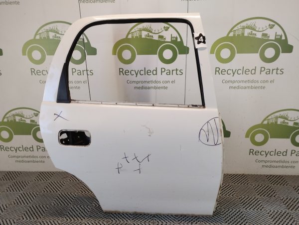 Puerta Trasera Derecha Chevrovlet Corsa (03760822)