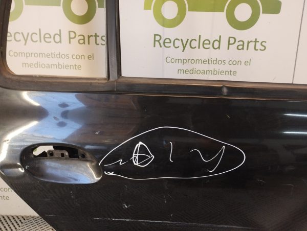Puerta Trasera Derecha Renault Clio 2 (04012580) Lp
