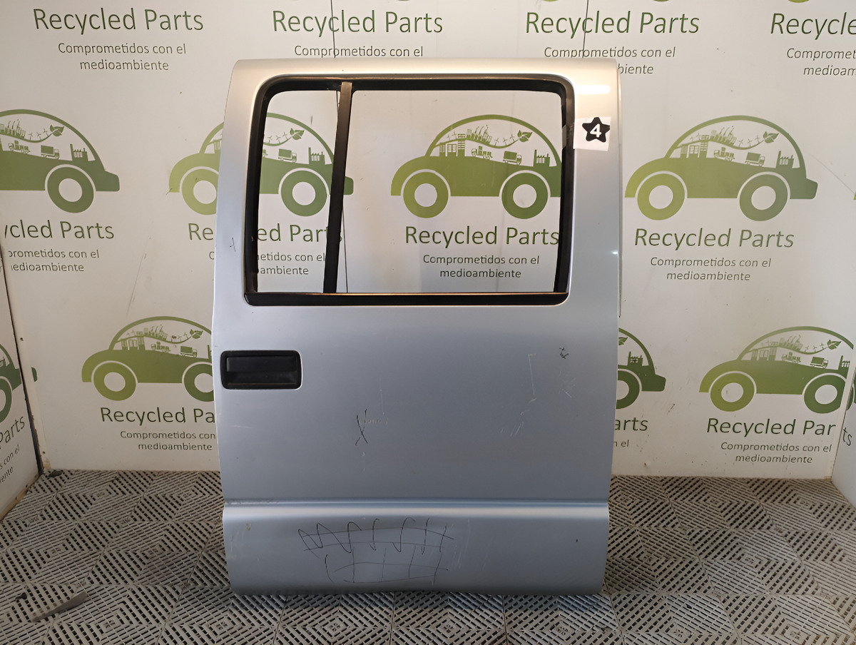Puerta Trasera Derecha Chevrolet S10 (05032332)