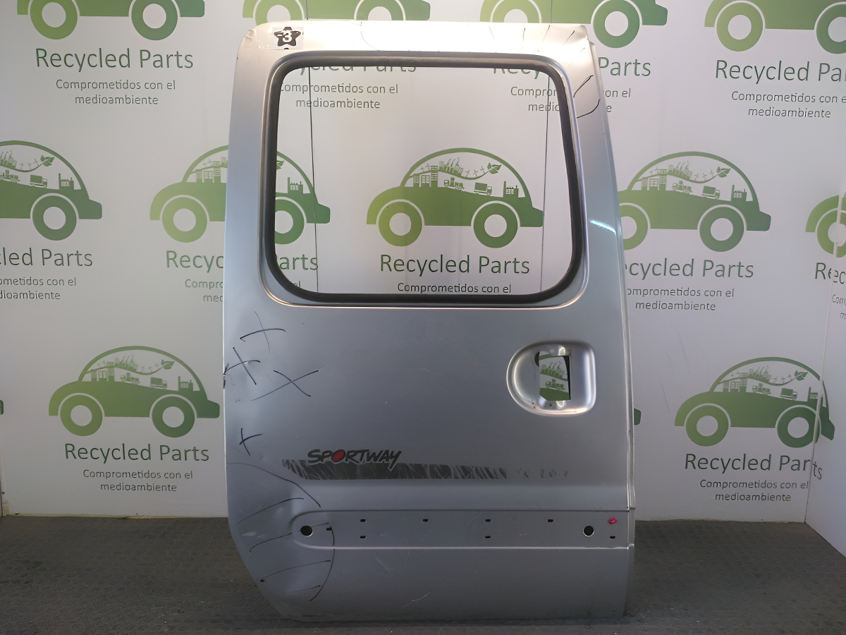 Puerta Trasera Derecha Renault Kangoo (04021520)