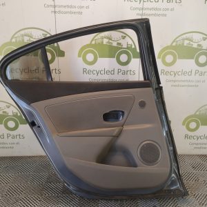 Puerta Trasera Izquierda Renault Fluence (05569786)
