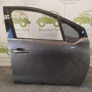 Puerta Delantera Derecha Peugeot 2008 (05607422)