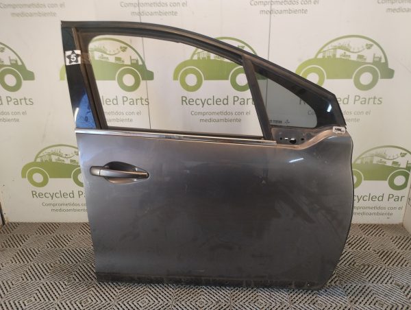 Puerta Delantera Derecha Peugeot 2008 (05607422)