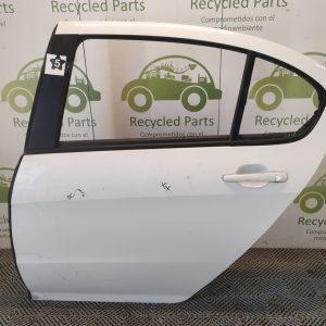 Puerta Trasera Izquierda Peugeot 408 (06590042)