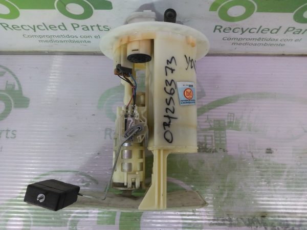 Bomba De Nafta Toyota Yaris 1.5 (04256373)
