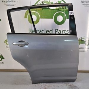 Puerta Trasera Derecha Nissan Tiida 5p (00999072)