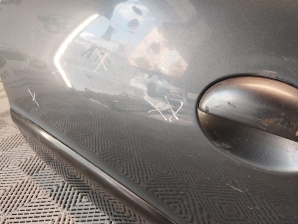 Puerta Trasera Izquierda Peugeot 206 (04685885)