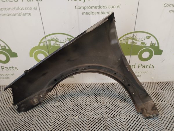 Guardabarro Derecho Chevrolet Corsa 2 (05402750)