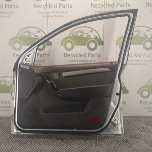 Puerta Delantera Derecha Chevrolet Aveo (06328649)