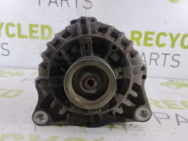 Alternador Peugeot 207 1.4 (05884878)