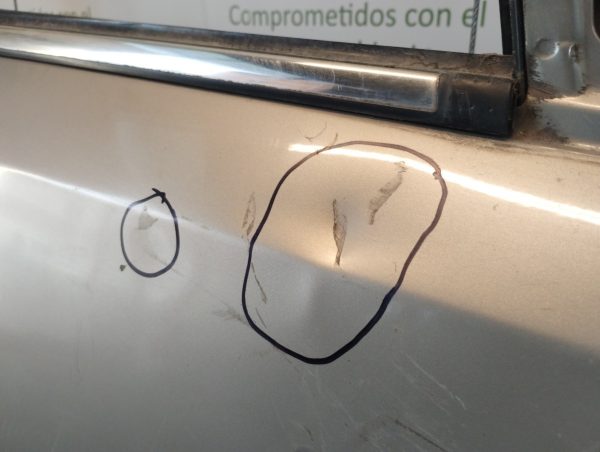 Puerta Delantera Derecha Chevrolet Vectra (04378901)