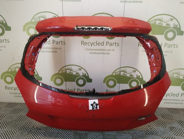 Porton Trasero Peugeot 208 (05744993)