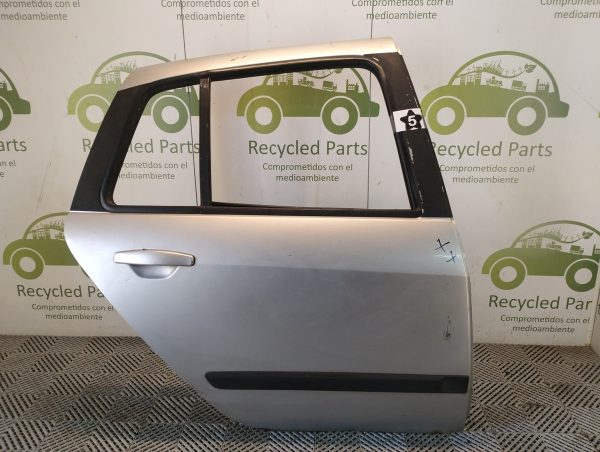 Puerta Trasera Derecha Renault Symbol (06024898)