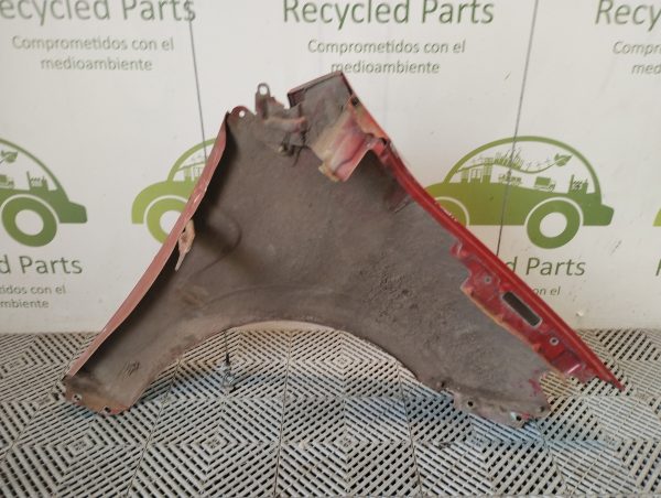 Guardabarro Izquierdo Fiat Palio Novo (05121189)