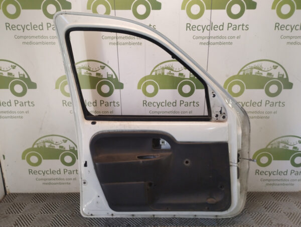 Puerta Delantera Izquierda Renault Kangoo Pr (05926146)