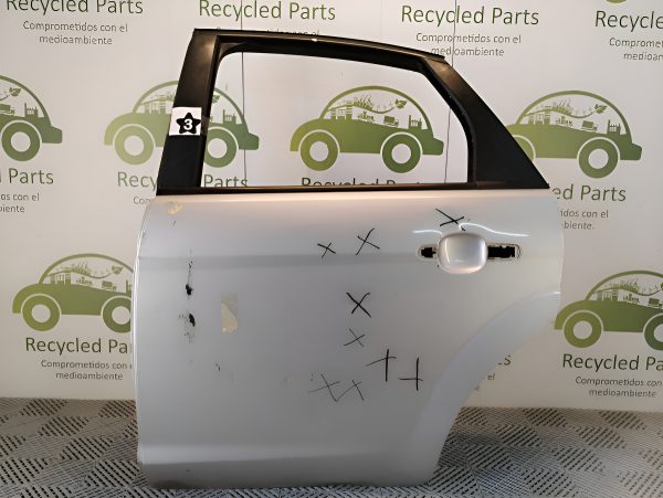 Puerta Trasera Izquierda Ford Focus F2 (04578176) Lp