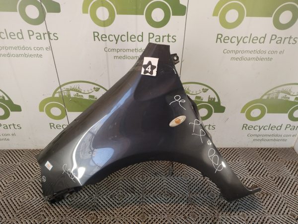 Guardabarro Izquierdo Toyota Etios (06066267)