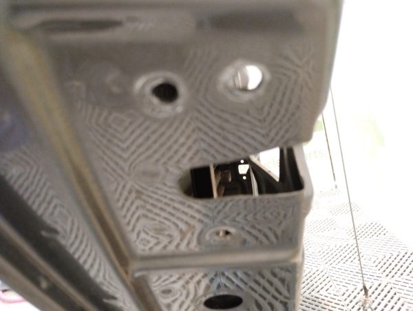 Puerta Trasera Izquierda Vw Suran Lv (04943446) Lp