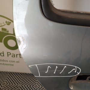 Puerta Trasera Derecha Renault Clio 2 (04494361) Lp