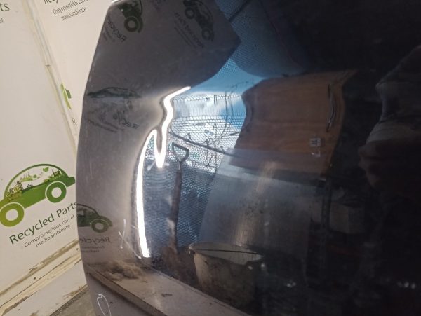 Puerta Trasera Izquierda Vw Vento Lv (04404960)