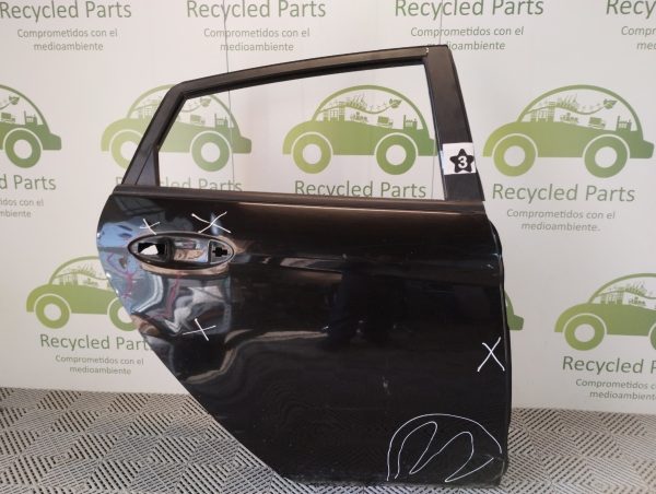 Puerta Trasera Derecha Ford Fiesta Kd 5p (04754894)