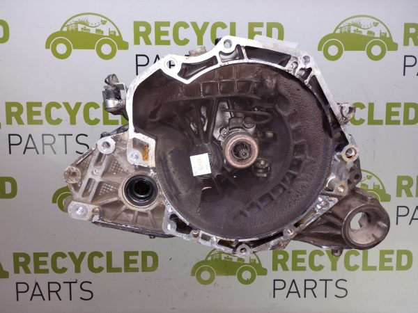 Caja De Velocidades Chevrolet Corsa 2 1.8 8v (05972251)