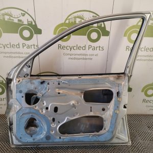 Puerta Delantera Derecha Chevrolet Corsa (06485471)
