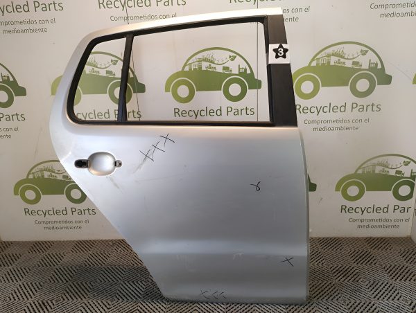 Puerta Trasera Derecha Vw Fox Lv (05501689)
