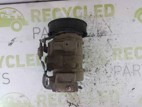 Compresor De A/a Toyota Hilux 2.4 (05864298)