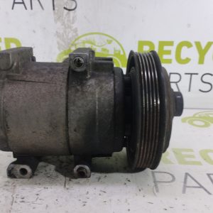 Compresor De A/a Ford Fiesta Max 1.6 (05158929)