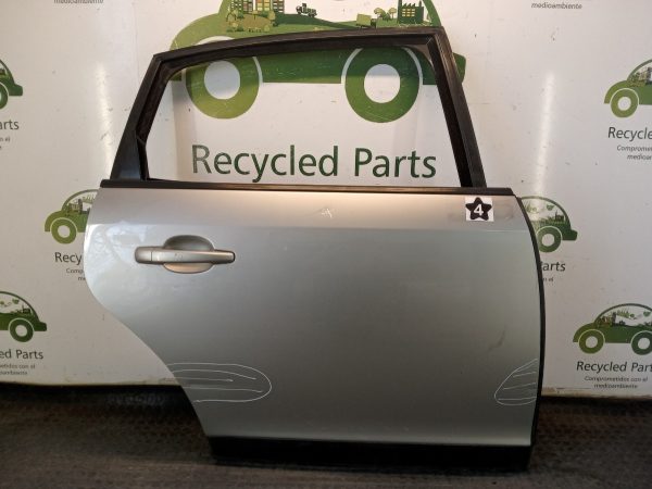 Puerta Trasera Derecha Citroen C4 4p (04462418)
