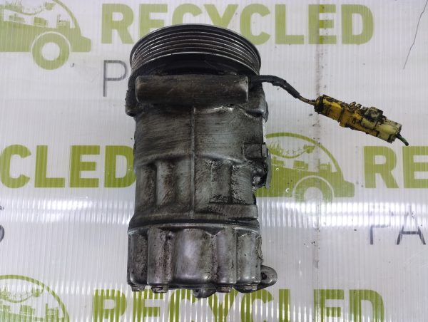 Compresor De A/a Peugeot 206 1.4 (05556866)