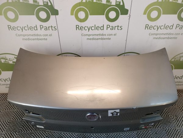 Tapa De Baul Fiat Siena F3 (05664814)