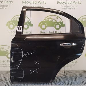 Puerta Trasera Izquierda Chevrolet Aveo (04705834)