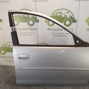 Puerta Delantera Derecha Chevrolet Corsa (06179043)