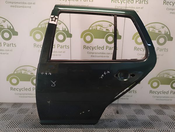 Puerta Trasera Izquierda Vw Golf Mk4 Mk5 (05290349)