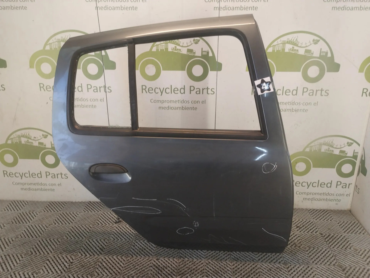 Puerta Trasera Derecha Renault Clio Mio (06488046)