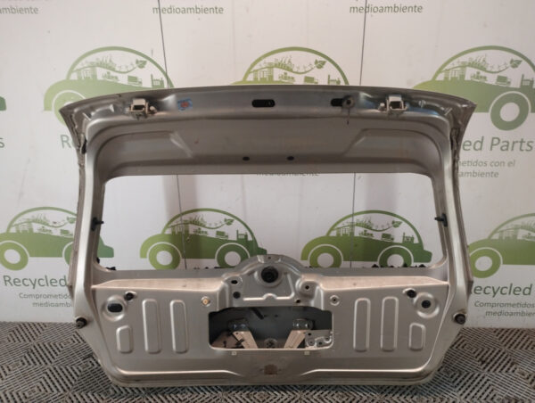 Porton Trasero Renault Clio Mio (05710944)