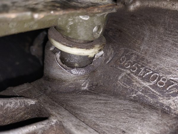 Caja De Velocidades Peugeot 206 1.4 8v (05336383) Detalle