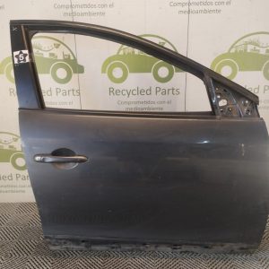 Puerta Delantera Derecha Renault Fluence (04833635)